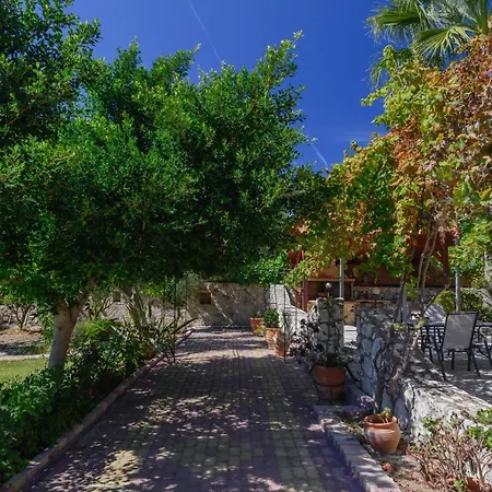 Apartment Vivian's Endless View Svoronata